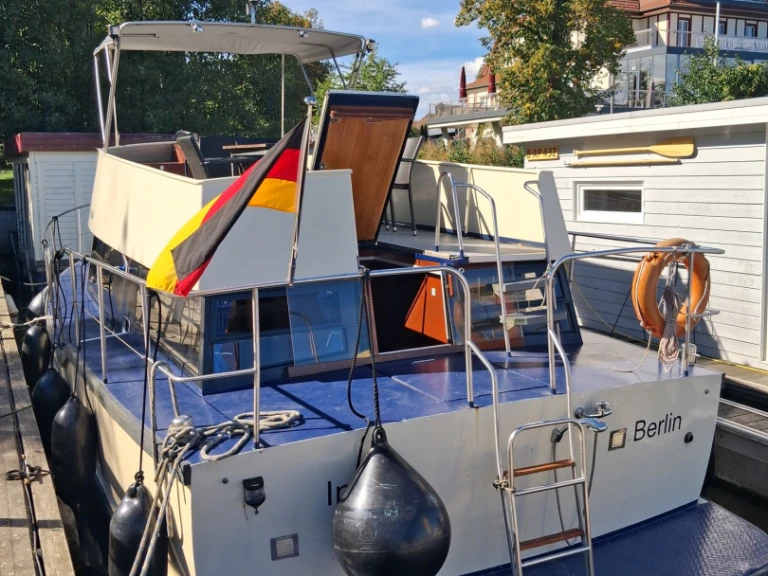 Bootverhuur Motoryachten Silent 116 N in Wildau via SamBoat