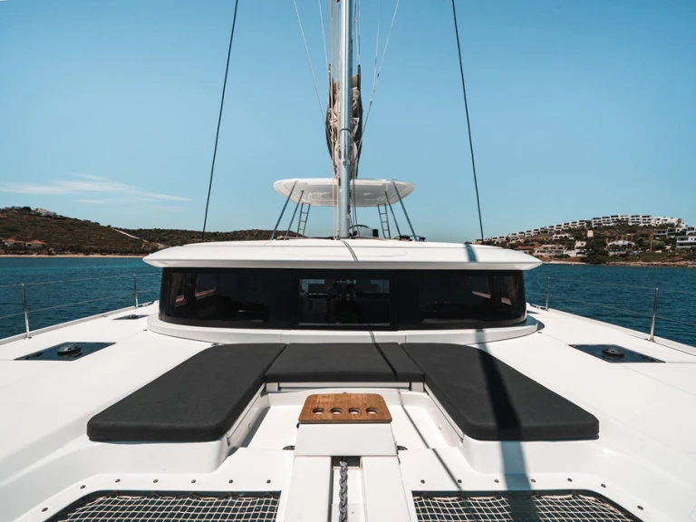 Huur Catamaran met of zonder schipper Lagoon in Lávrio