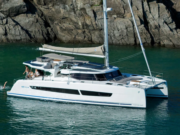 Huur een Fountaine Pajot FP 48 in Castellammare di Stabia