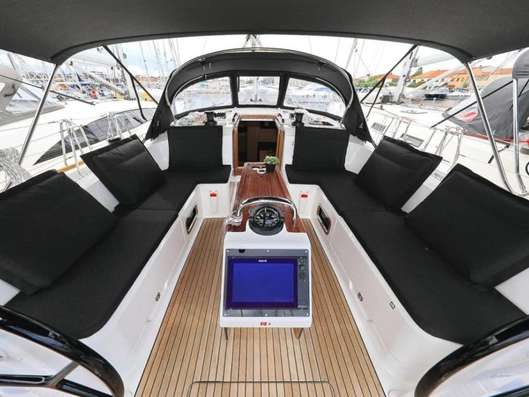 Verhuur Zeilboot Bavaria met vaarbewijs