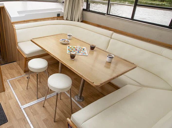 Motorboot te huur in Homps voor de beste prijs