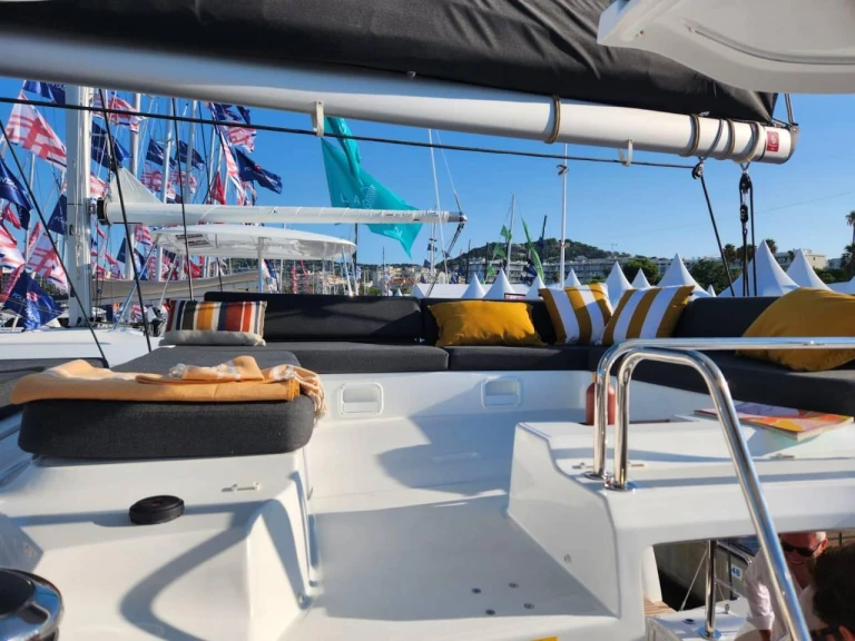 Verhuur Catamaran in Bonifacio - Lagoon Lagoon 43