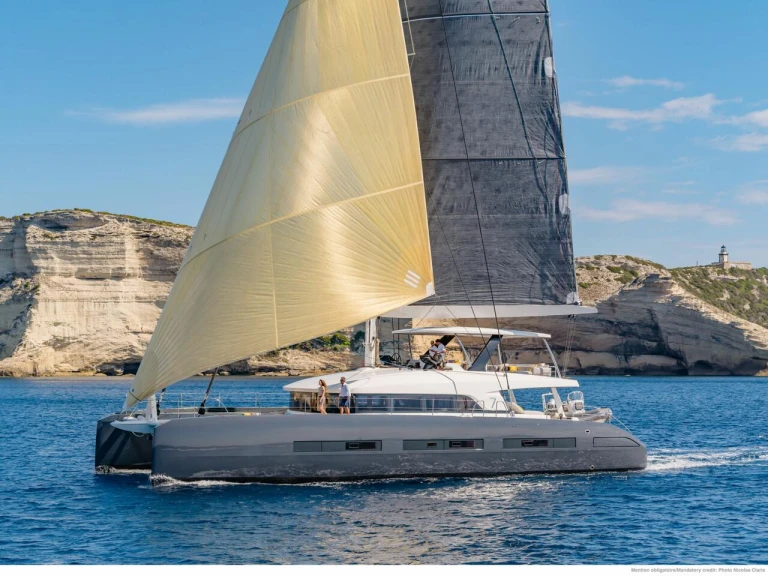 Lagoon Lagoon Seventy 7 te huur van particulier of professional in Ajaccio
