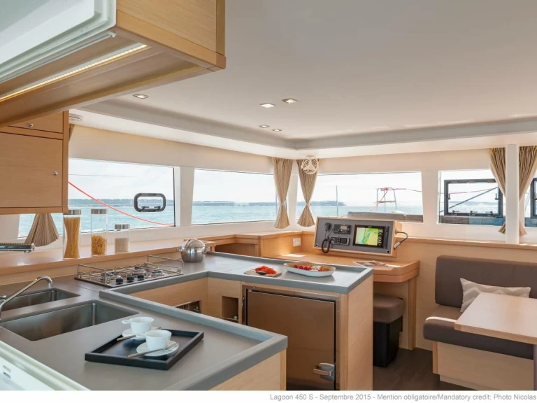Huur Catamaran met of zonder schipper Lagoon in Pianottoli-Caldarello