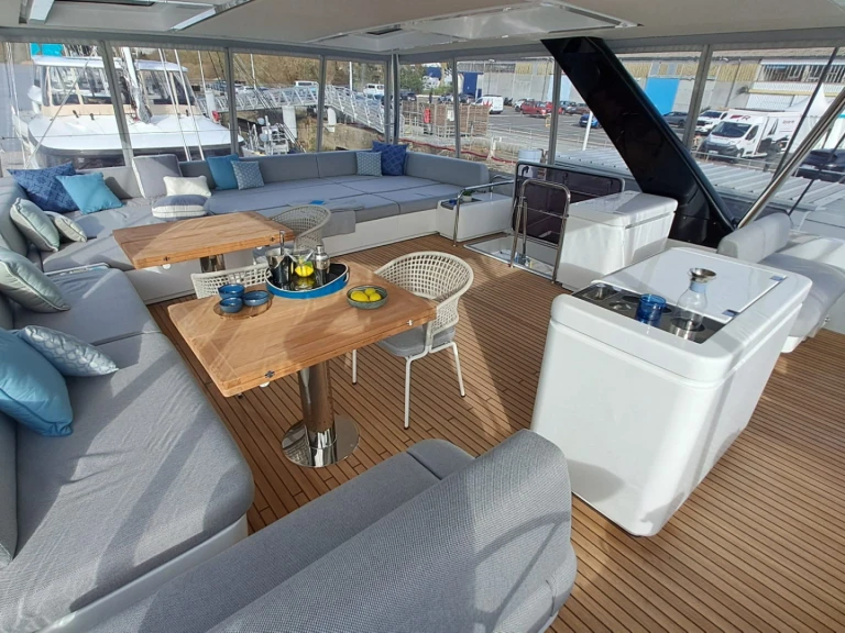 Bootverhuur Ajaccio goedkoop Lagoon Seventy 7