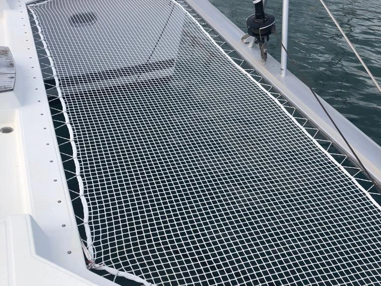 Verhuur Catamaran Fountaine Pajot met vaarbewijs