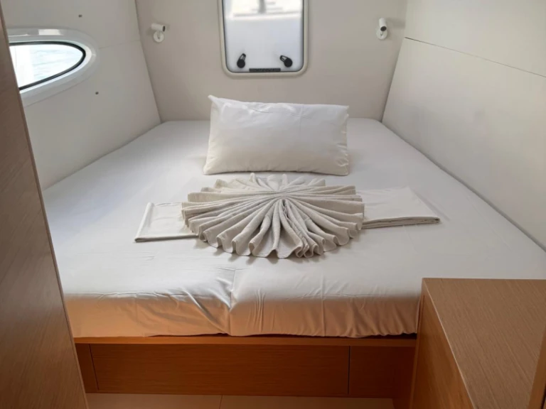 Verhuur Catamaran in Le Marin - Excess Excess 14