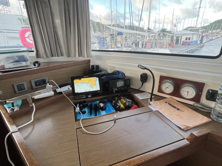 Huur Catamaran met of zonder schipper Lagoon in Le Marin