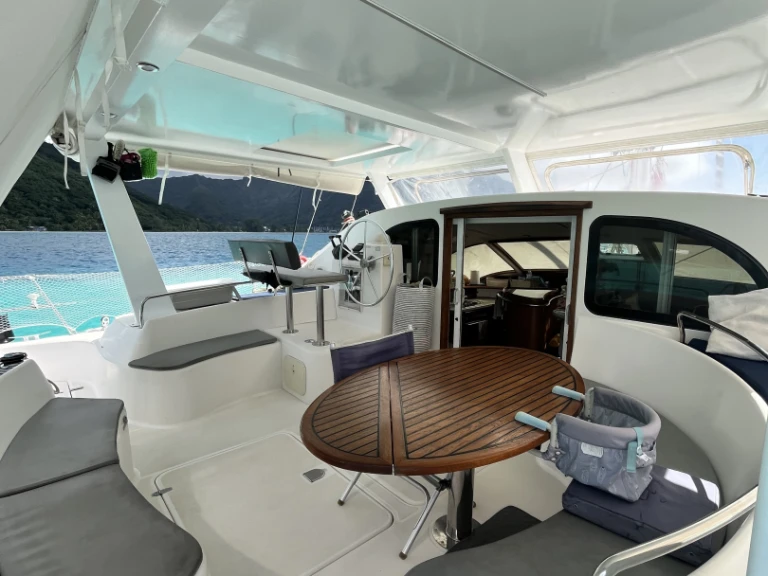 Verhuur Catamaran Alliaura-Marine met vaarbewijs
