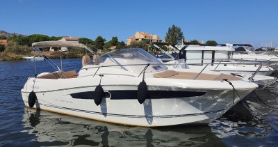 Bootverhuur Saint-Florent goedkoop Cap Camarat 8.5 WA