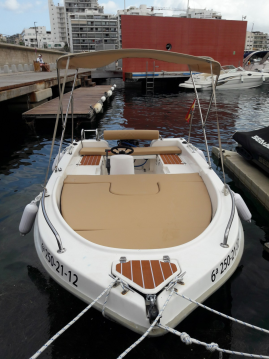 Motorboot te huur in Sant Antoni de Portmany voor de beste prijs